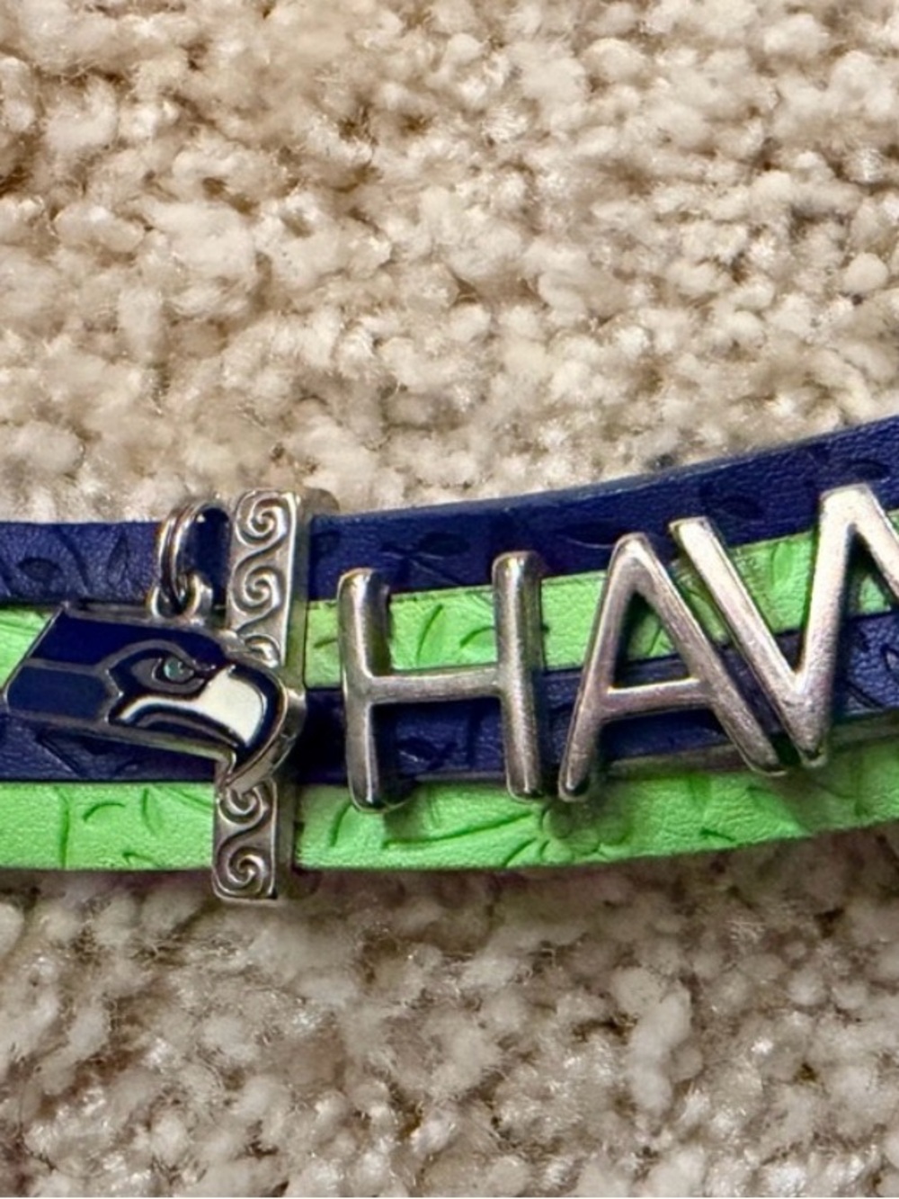 Blue and Green HAWKS Bracelet - magnetic easy clasp- 12s Seattle